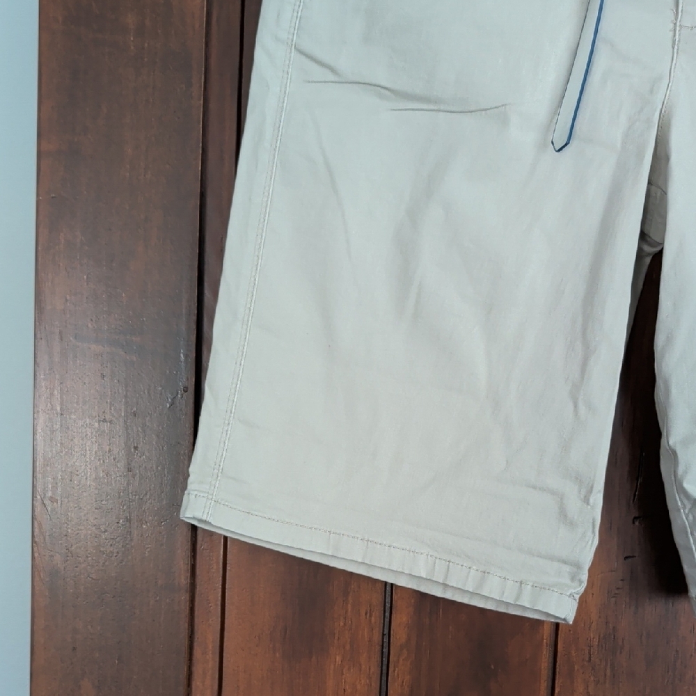 Bandolino Women's Tan Stretch Bermuda Shorts with Blue Belt - Picture 5 of 6